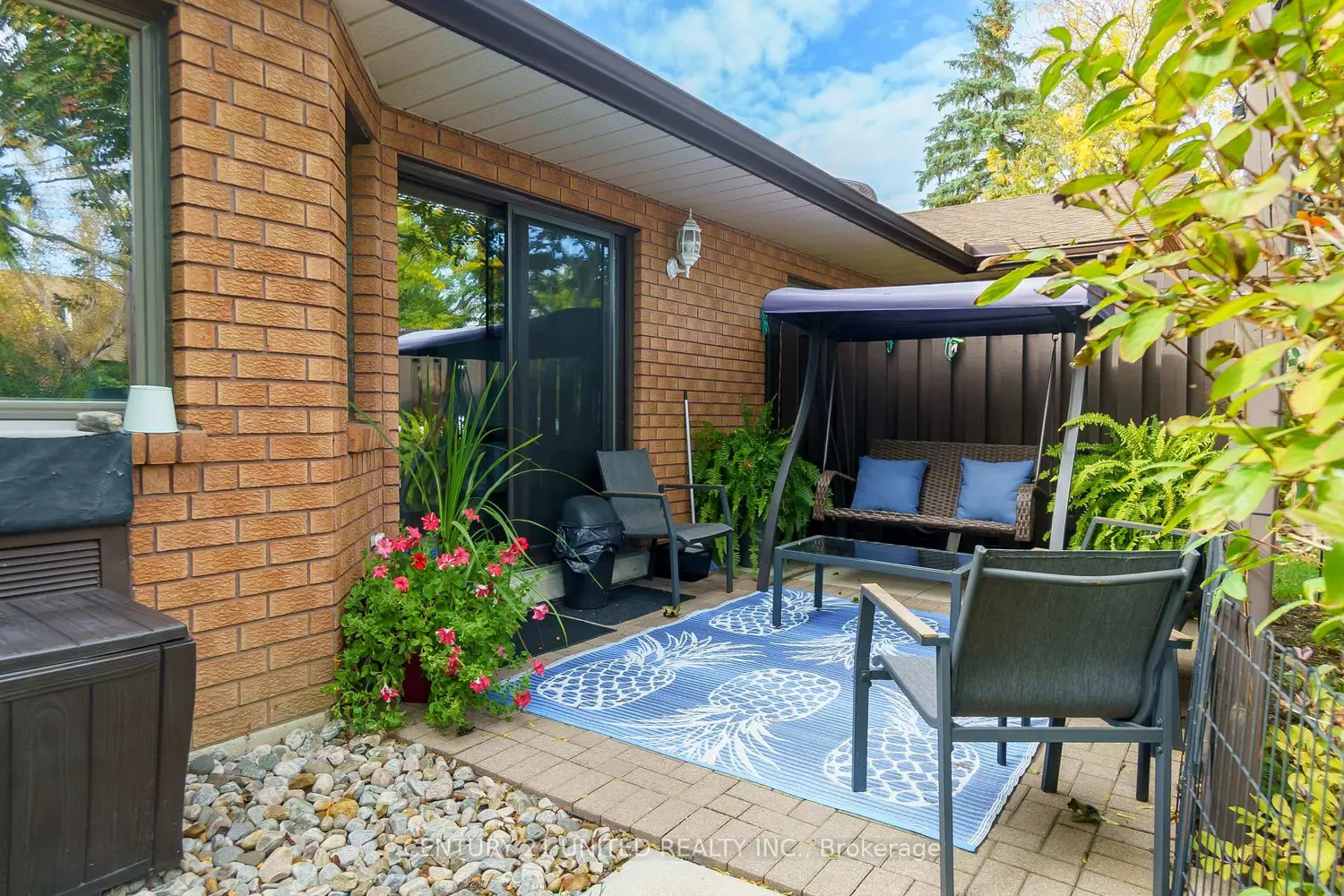 Additional image 20 of 36 Champlain Crescent 15