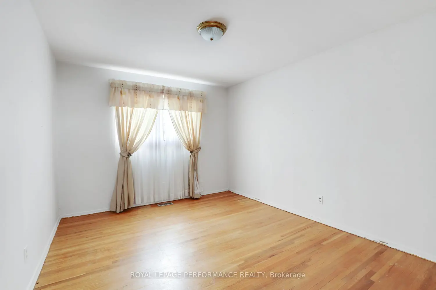 Additional image 14 of 2337 Samuel Drive