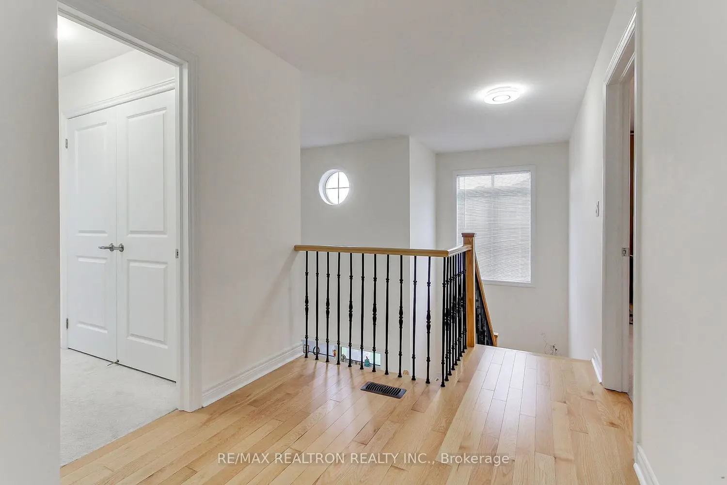 Additional image 11 of 2236 Lozenby Street