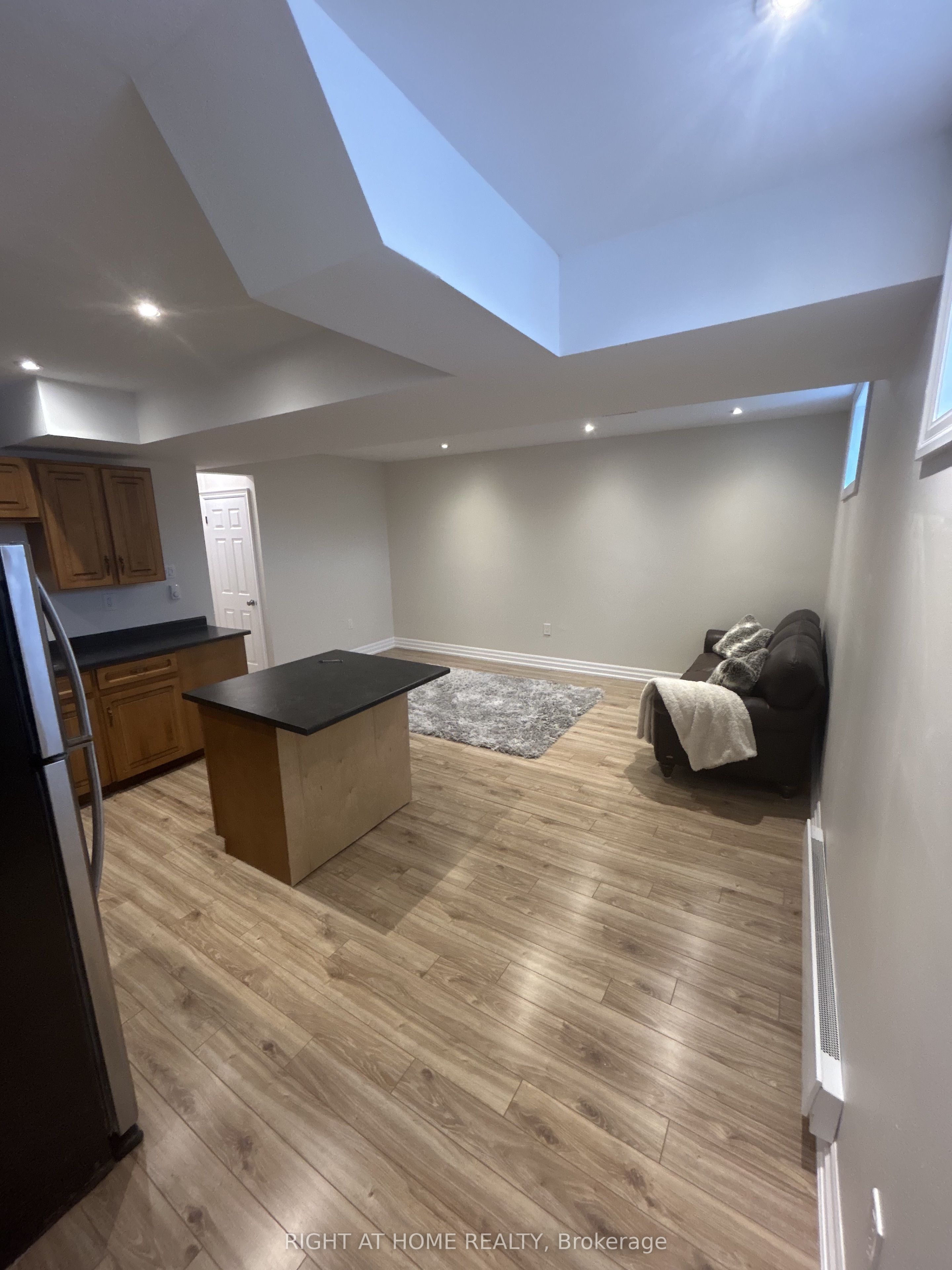 Additional image 4 of 73 Barre Drive, Barrie, ON, L4N 7P1