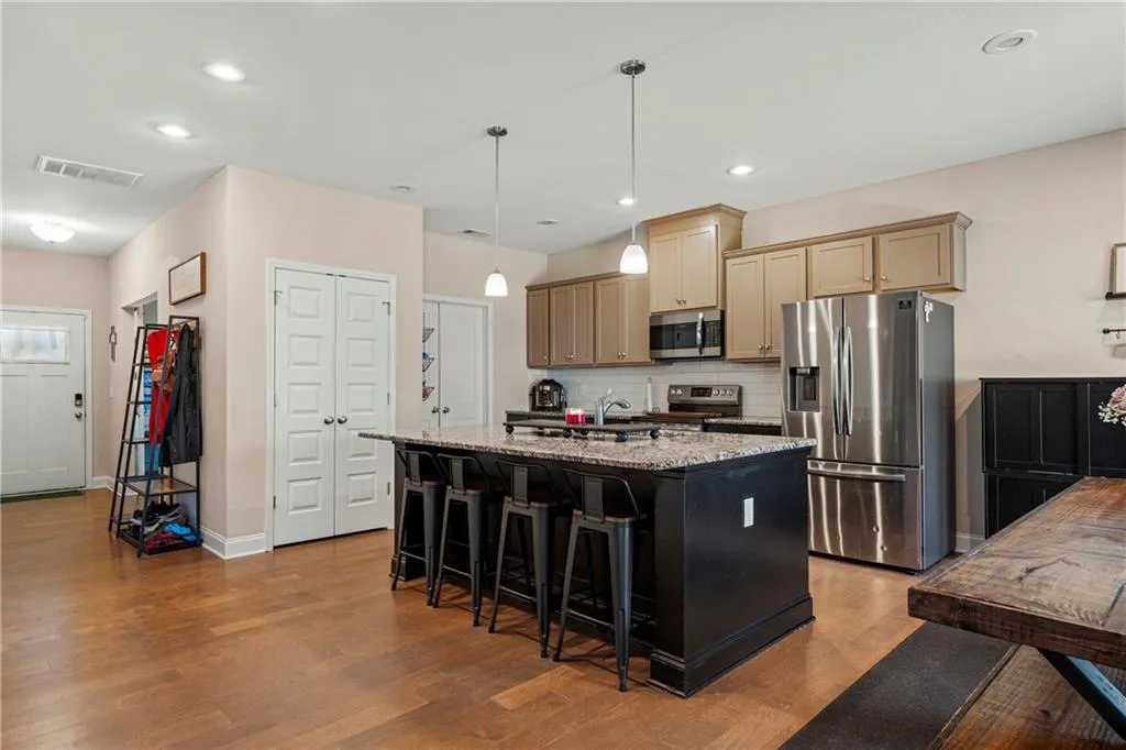 Additional image 40 of 103 Red Oak Place, Smiths Station, AL 36877