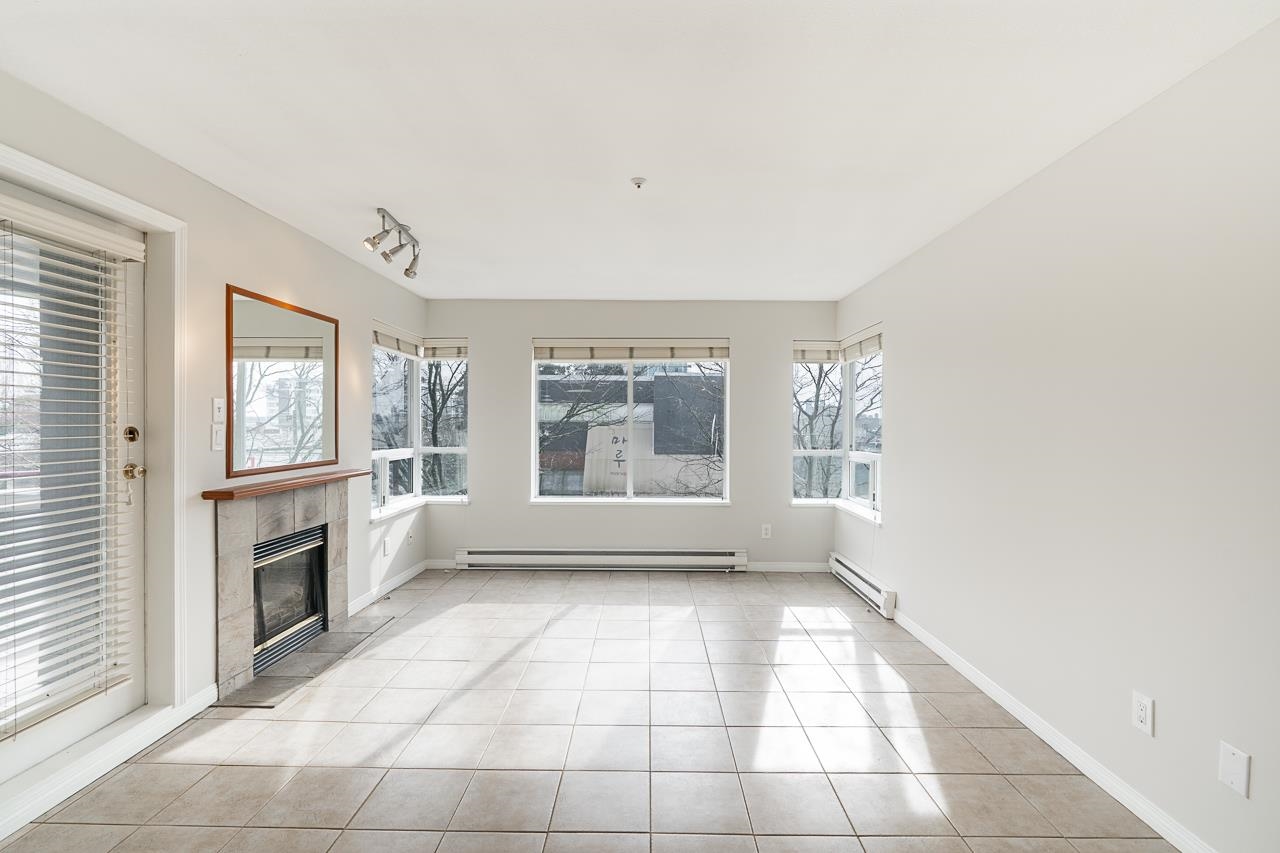 Additional image 3 of 101-120 2nd Street E, North Vancouver, BC, V7L 1C3