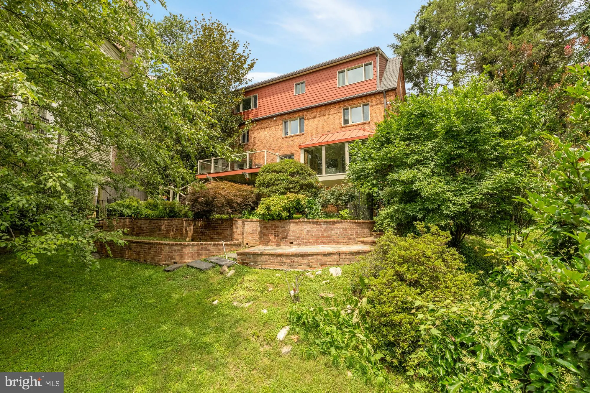 Additional image 141 of 3111 Chain Bridge Road NW, Washington, DC 20016