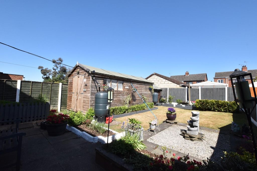 Additional image 17 of 3 bed semi-detached house for saleFairmont Crescent, Scunthorpe DN16
