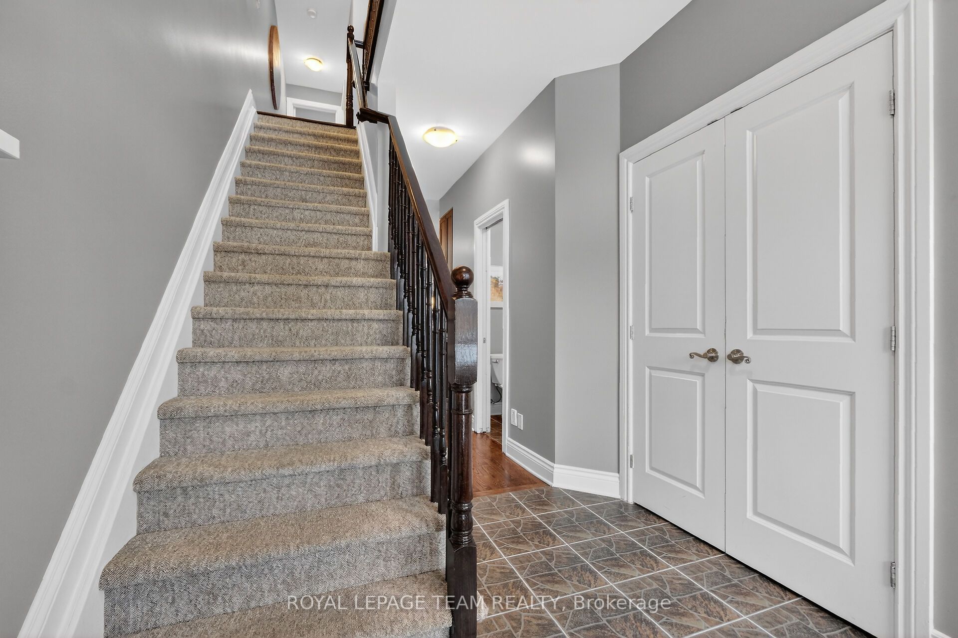 Additional image 4 of A-142 A Queen Mary Street, Ottawa, ON, K1K 1X5