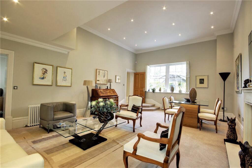 Additional image 4 of The Courtyard, Cucumber Lane, Bedwell Park, Essendon, Hertfordshire, AL9