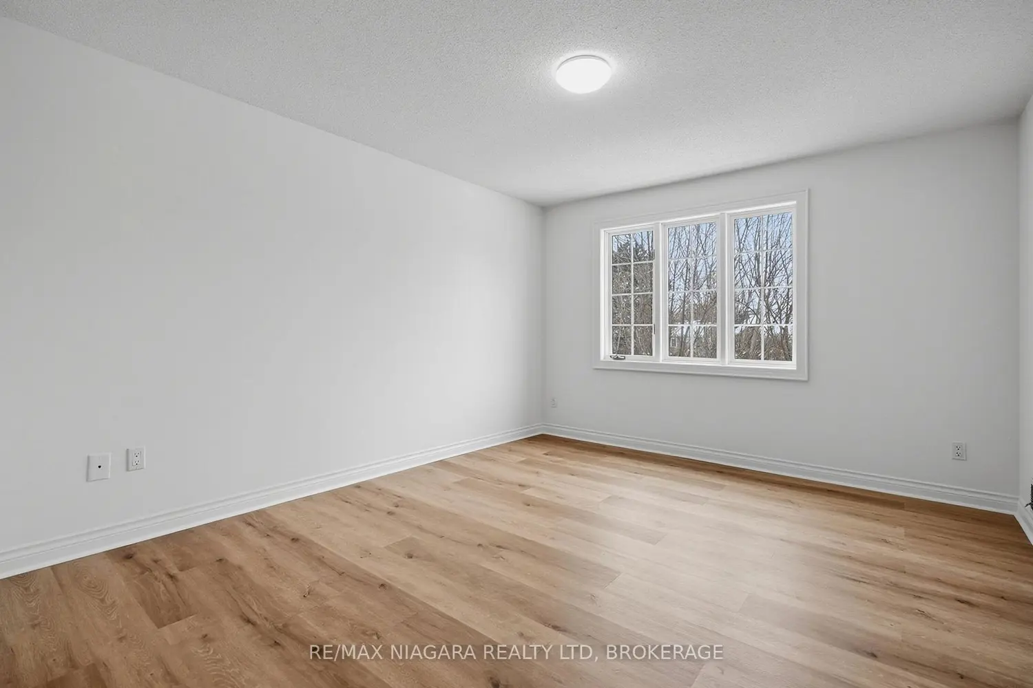 Additional image 18 of 250 Linwell Road 202