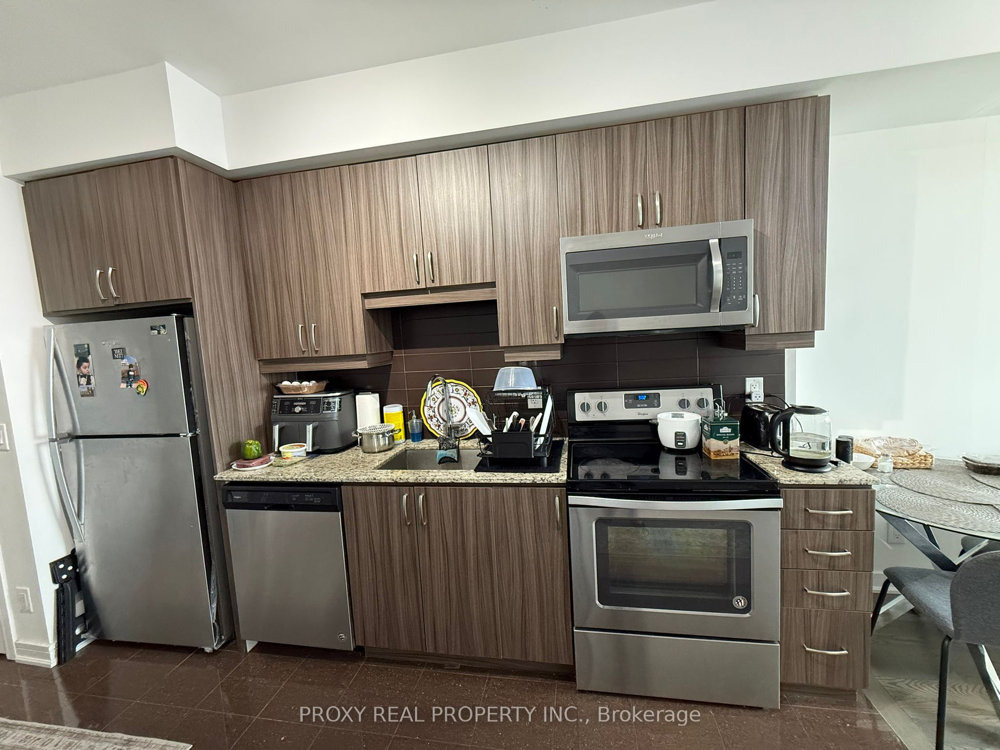 1508-9201 Yonge Street, Richmond Hill, ON, L4C 1H9