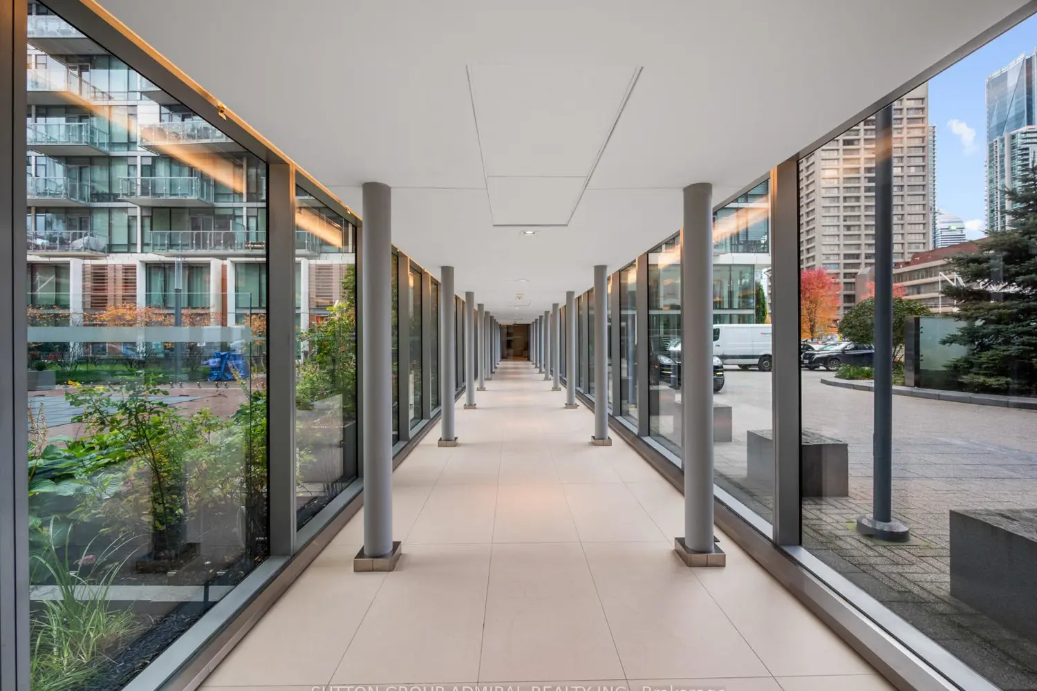 Additional image 4 of 39 Queens Quay 525