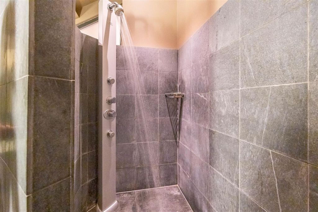 Additional image 39 of 3 bed flat for saleStirling Hall, Elm Road, Leigh-On-Sea SS9