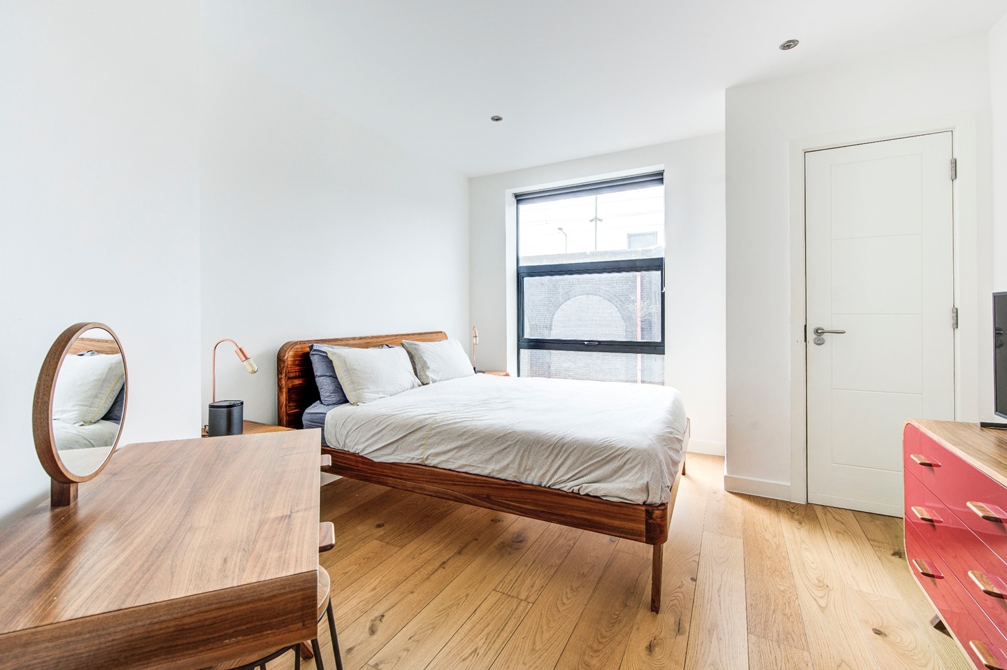 Additional image 3 of 1 Bed Flat, Esker Place, E2, N1 7GU