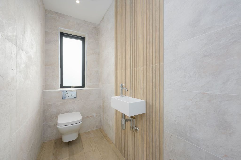 Additional image 23 of 5 bed villa for saleGlen Road, Torwood FK5