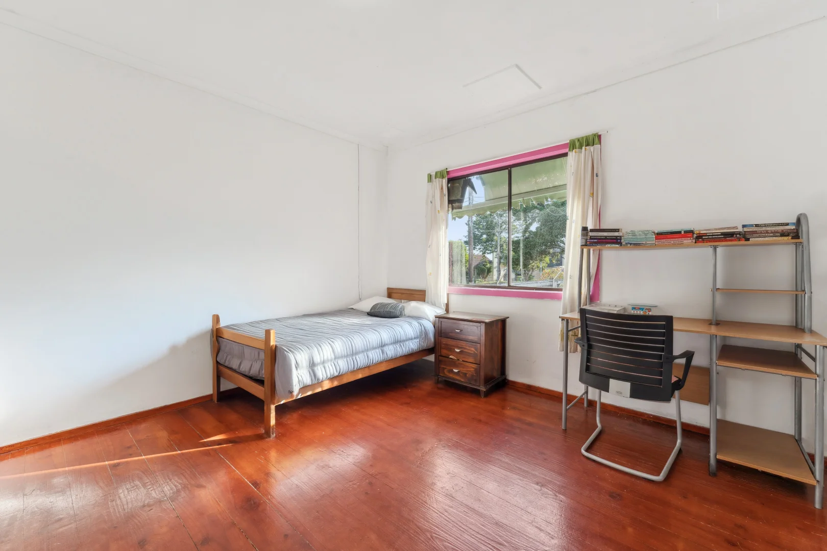 Additional image 7 of 16 Oulton Crescent, Reservoir VIC 3073