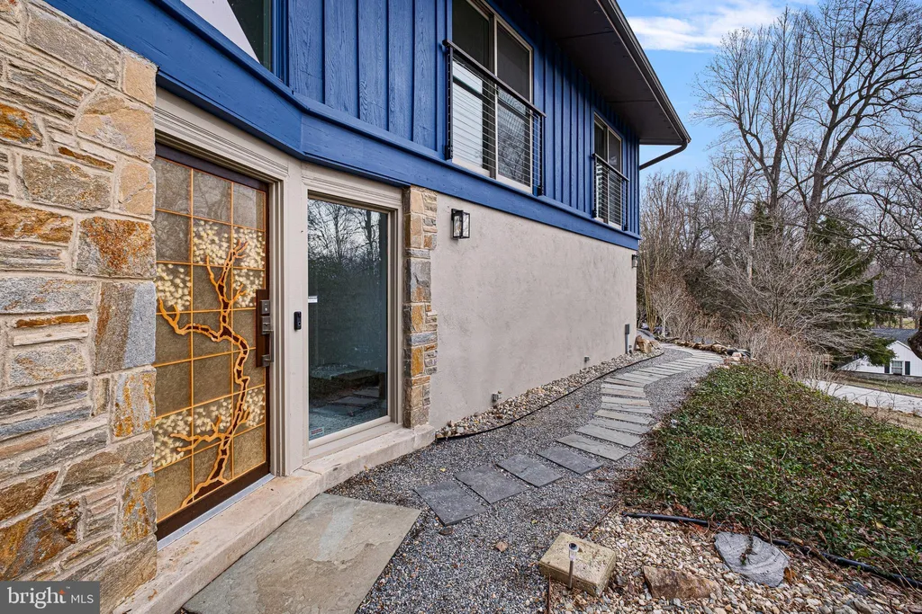 708 Ambleside Drive, Wilmington, DE 19808