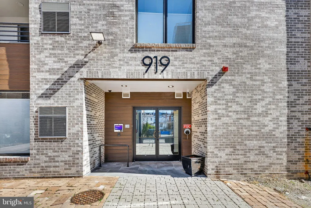 Additional image 27 of 919 12th Street NE Unit 305, Washington, DC 20002