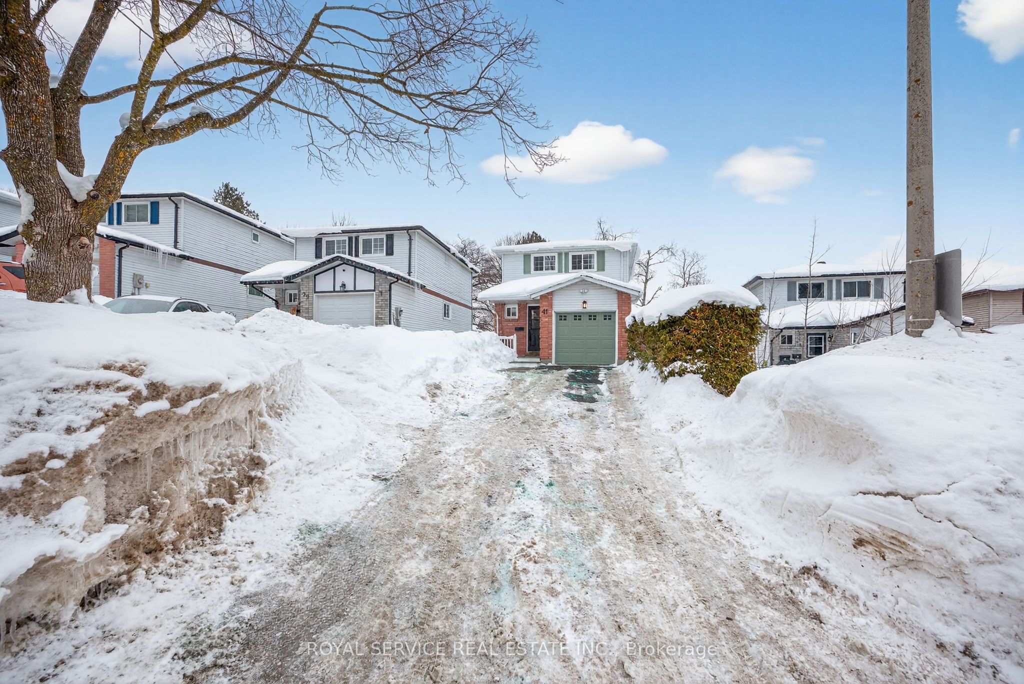 Additional image 2 of 41 Hemingway Crescent, Barrie, ON, L4N 5G2