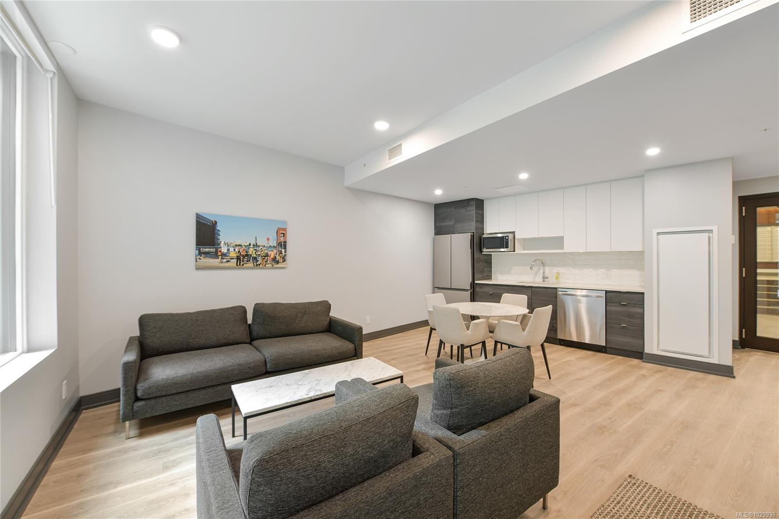 Additional image 4 of 601-1628 Store Street, Victoria, BC, V8W 0H1