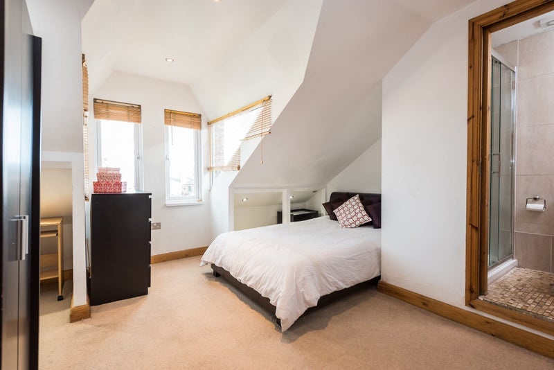 Additional image 8 of Room in a Shared House, North Lane, LS6, N1 7GU