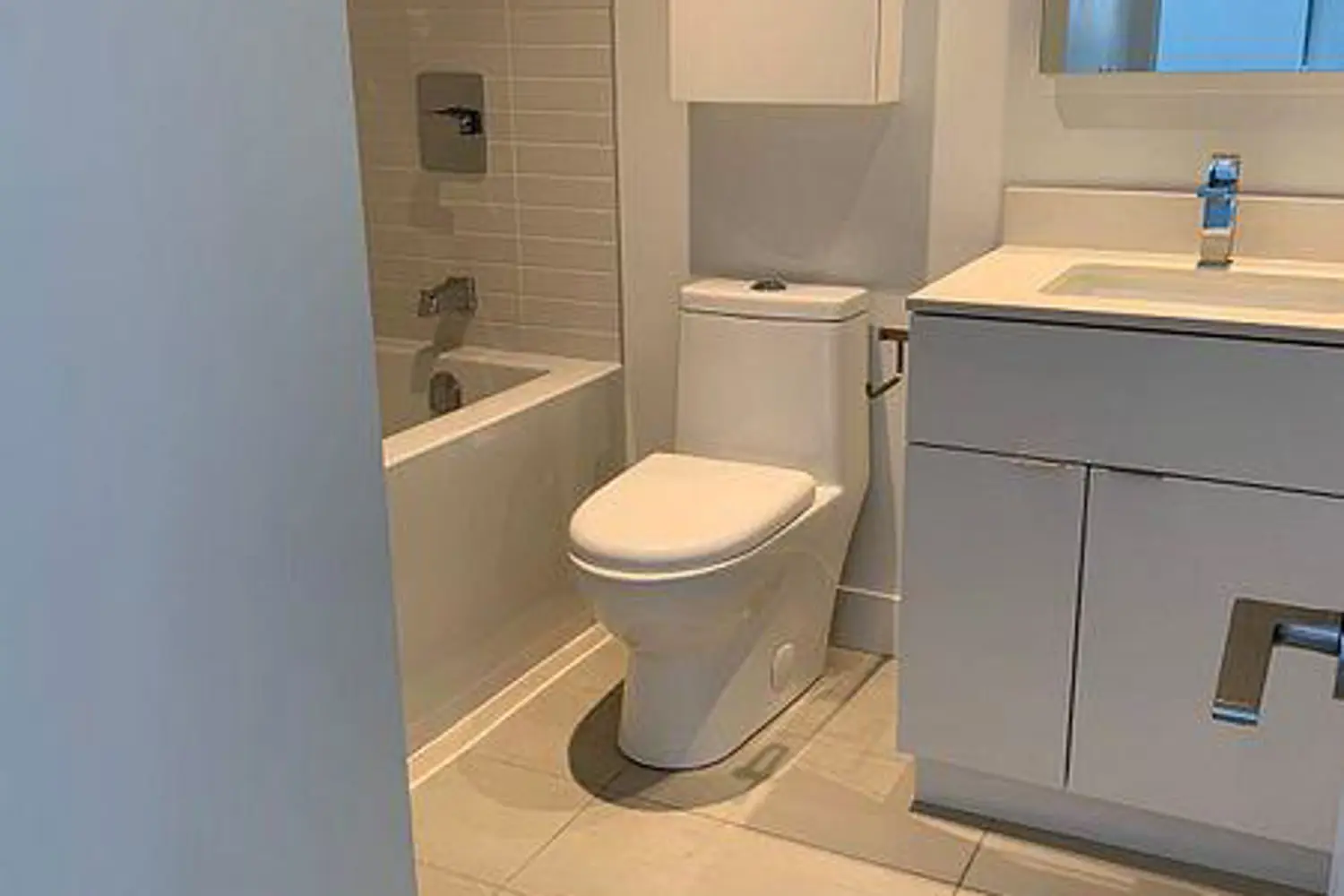 Additional image 7 of 7 Grenville Street 1105