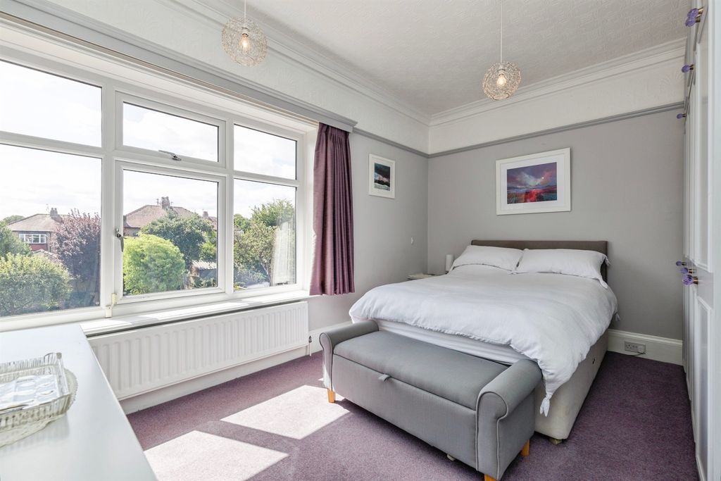 Additional image 10 of 5 bed detached house for saleElm Grove, Hartlepool TS26