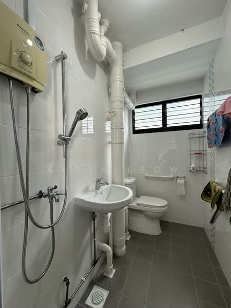 Additional image 11 of 270 Tampines Street 21