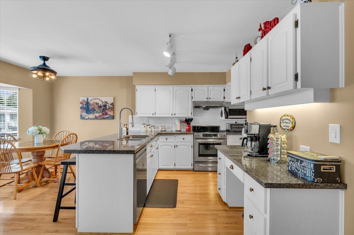 Additional image 5 of 25-10045 154 Street, Surrey, BC, V3R 4J5