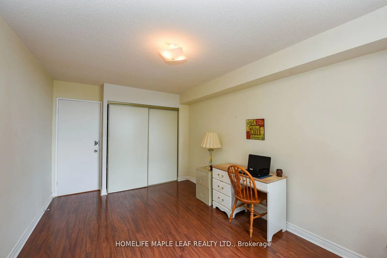 Additional image 11 of 3559 Eglinton Avenue 402