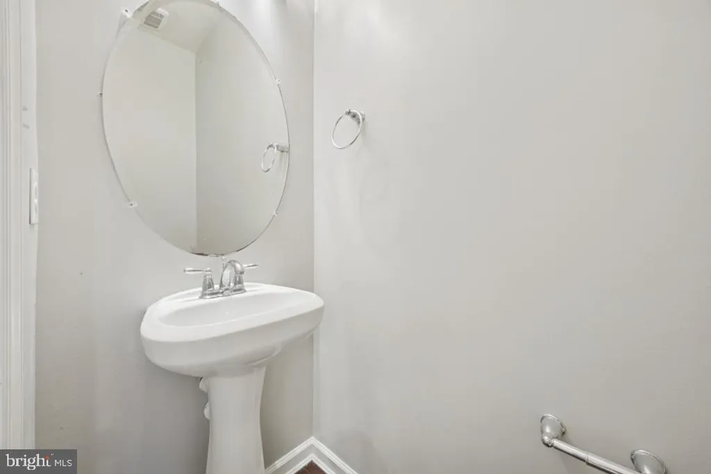 Additional image 16 of 640 Jacobsen Circle, Newark, DE 19702