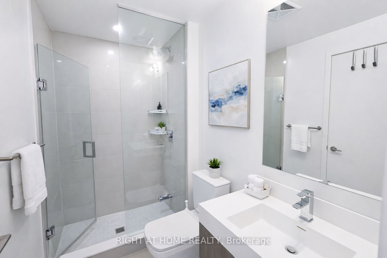 Additional image 6 of 1412-1 Yorkville Avenue, Toronto, ON, M4W 0B1