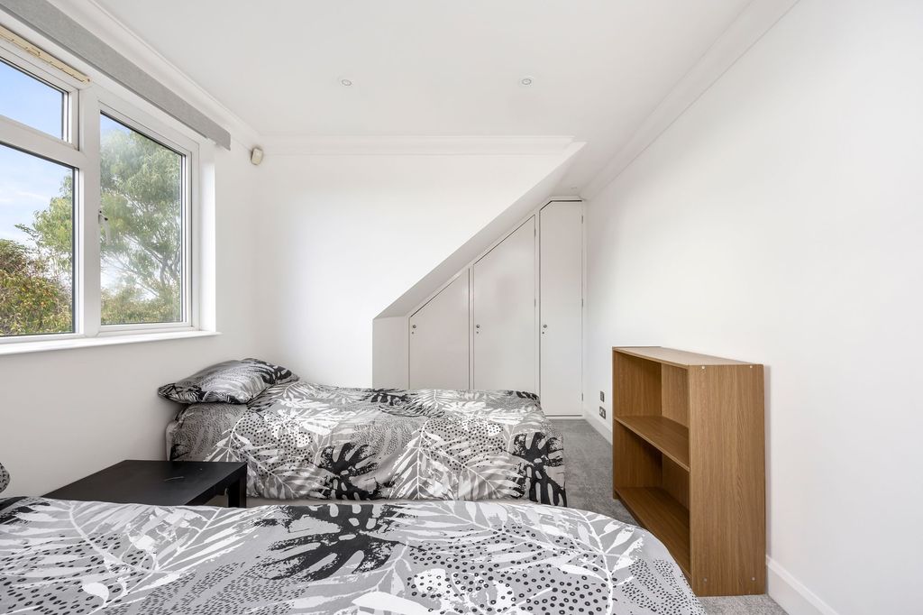 Additional image 10 of 4 bed detached house for saleBenett Drive, Hove BN3