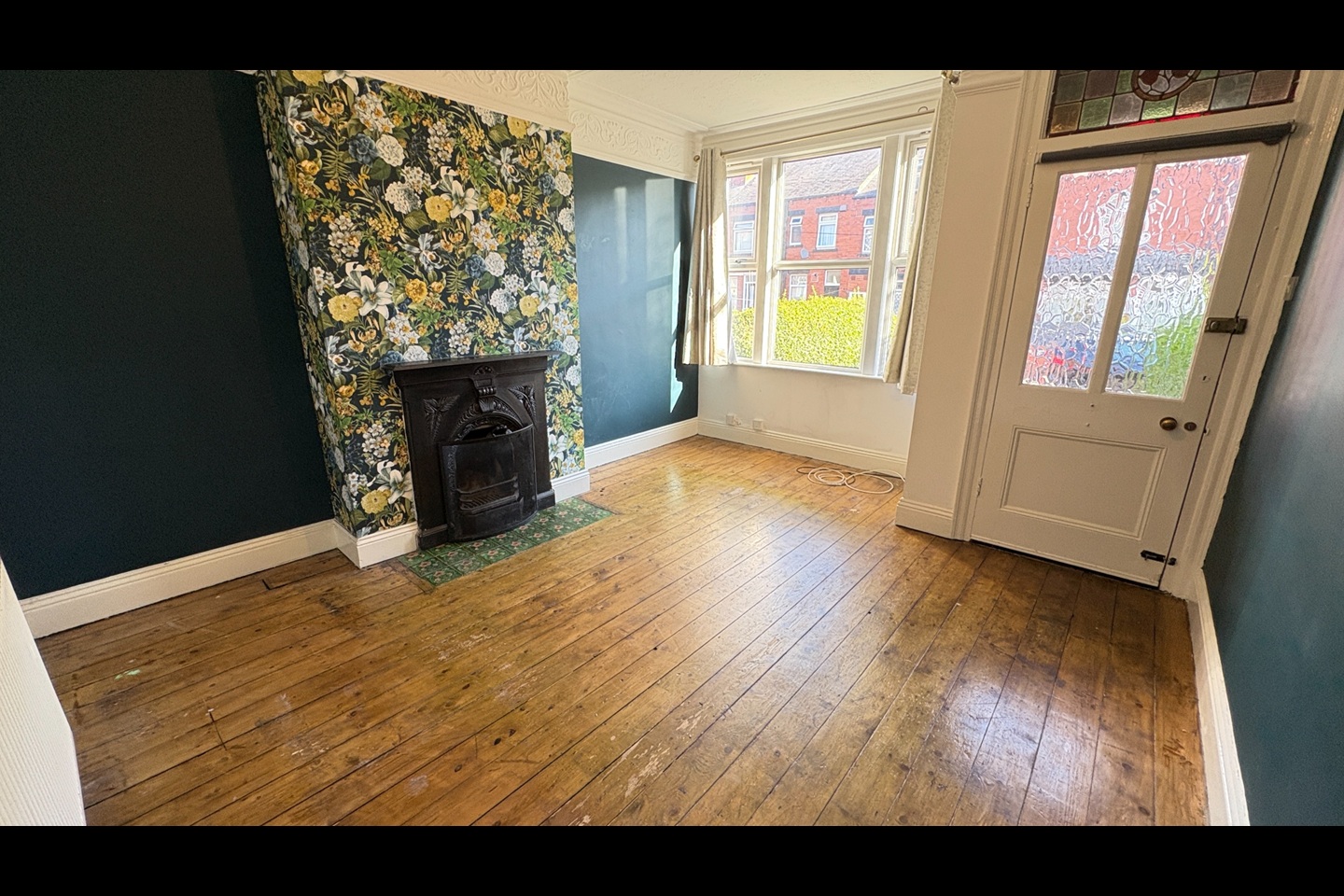 3 Bed Terraced House, Parkfield Mount, LS11, N1 7GU