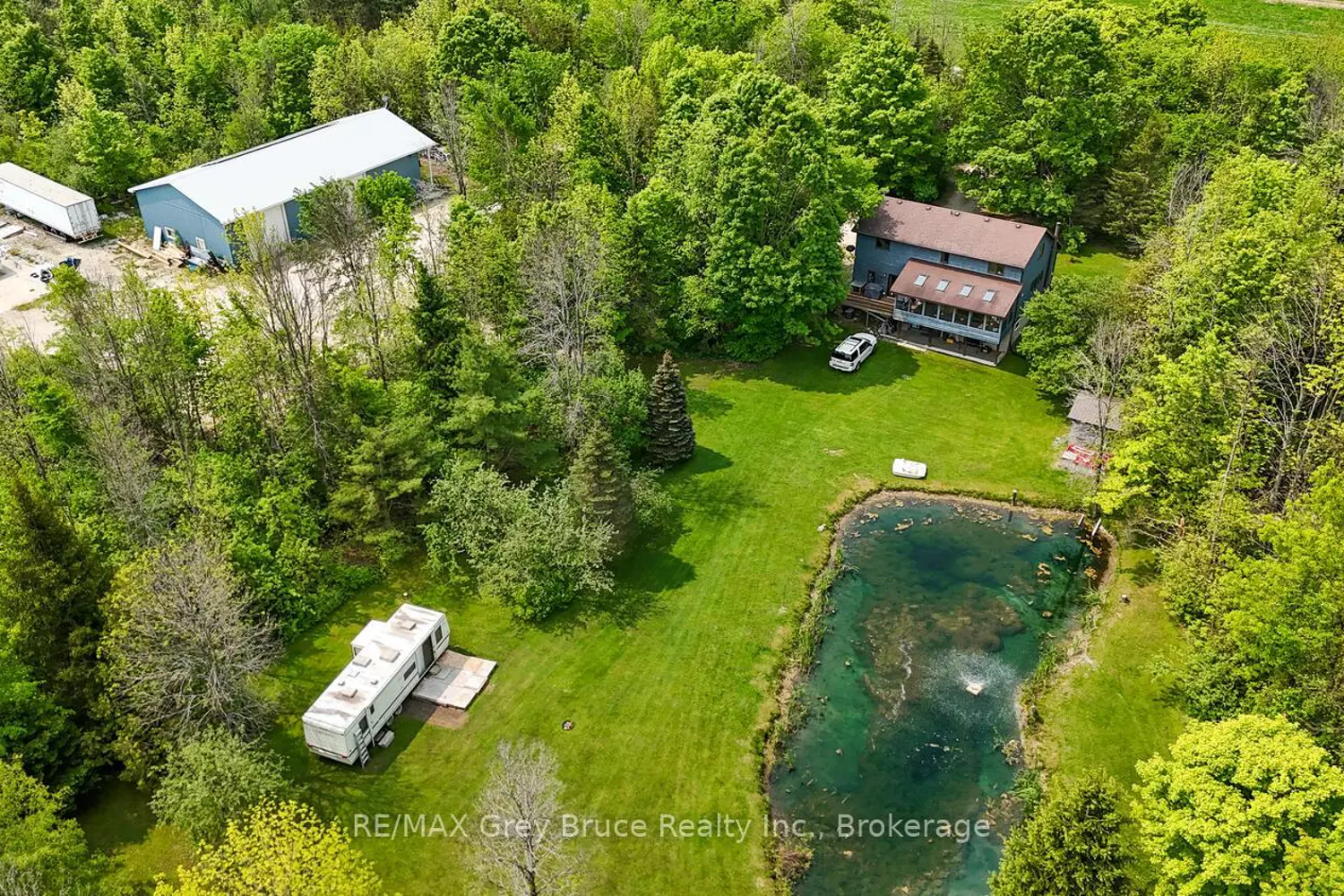 Additional image 11 of 1033 Bruce Road 9