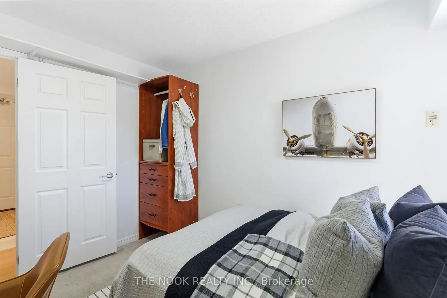 Additional image 11 of 61 Clarington Boulevard 308