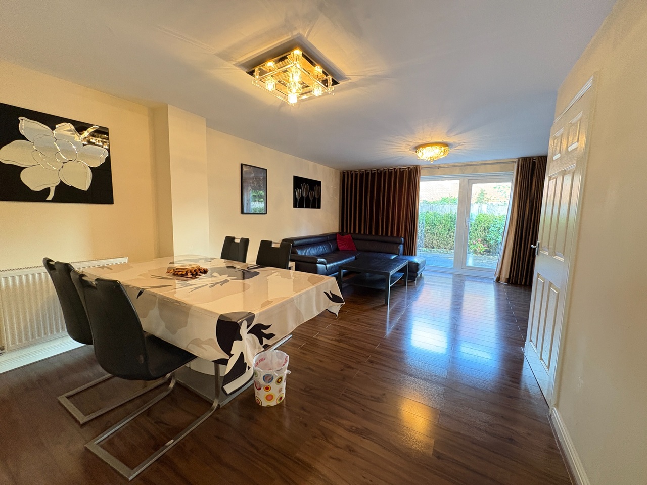 3 Bed Semi-Detached House, Harmony Square, M13, N1 7GU