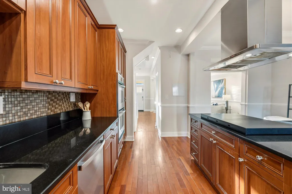 Additional image 12 of 5719 13th Street NW, Washington, DC 20011