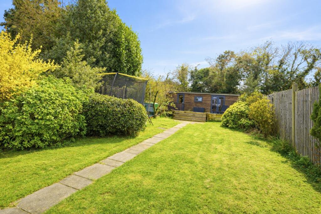 Additional image 19 of Tudor Road, Wheathampstead, St. Albans, Hertfordshire, AL4