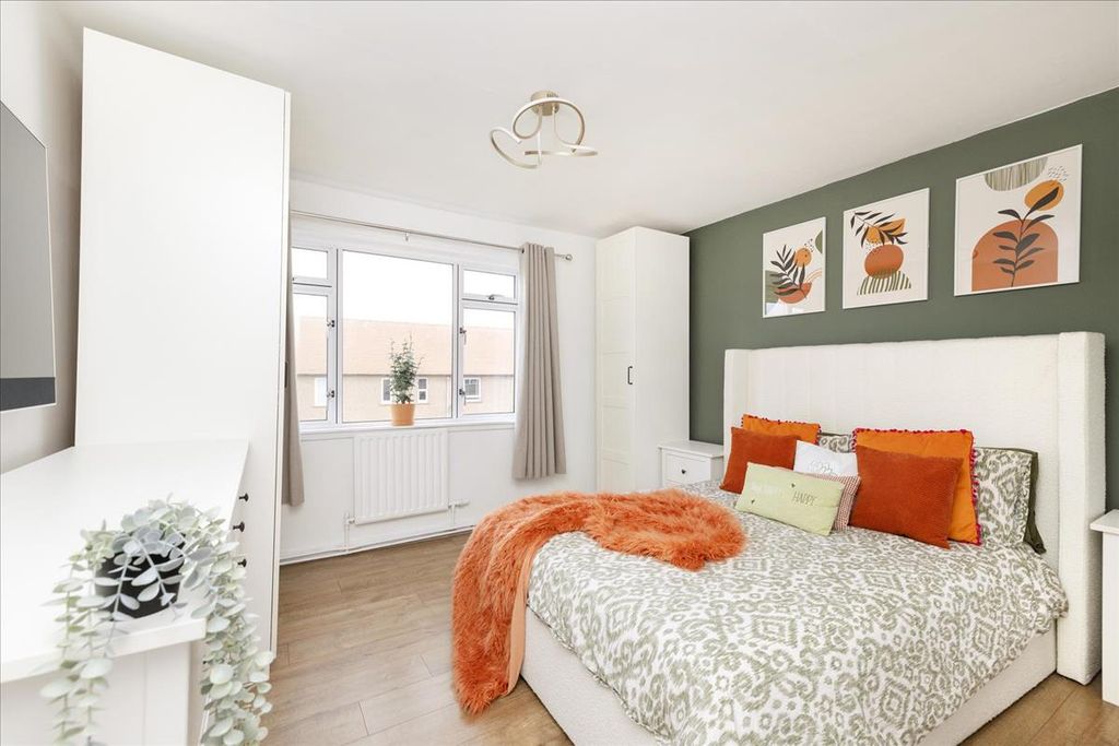 Additional image 15 of 3 bed flat for sale17 Waverley Road, Bonnyrigg EH19