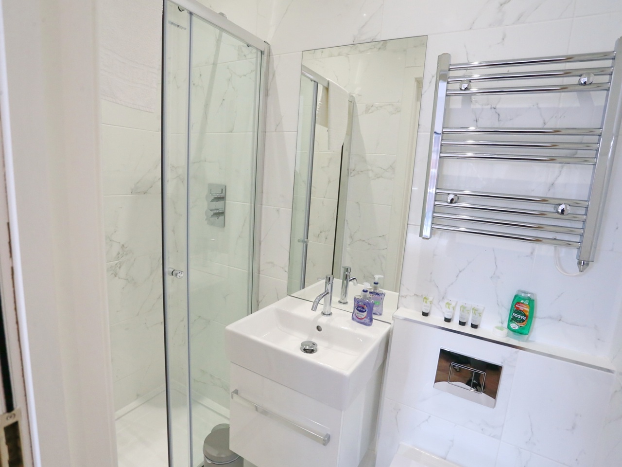 Additional image 8 of 2 Bed Flat, Blackfriars Road, M3, N1 7GU