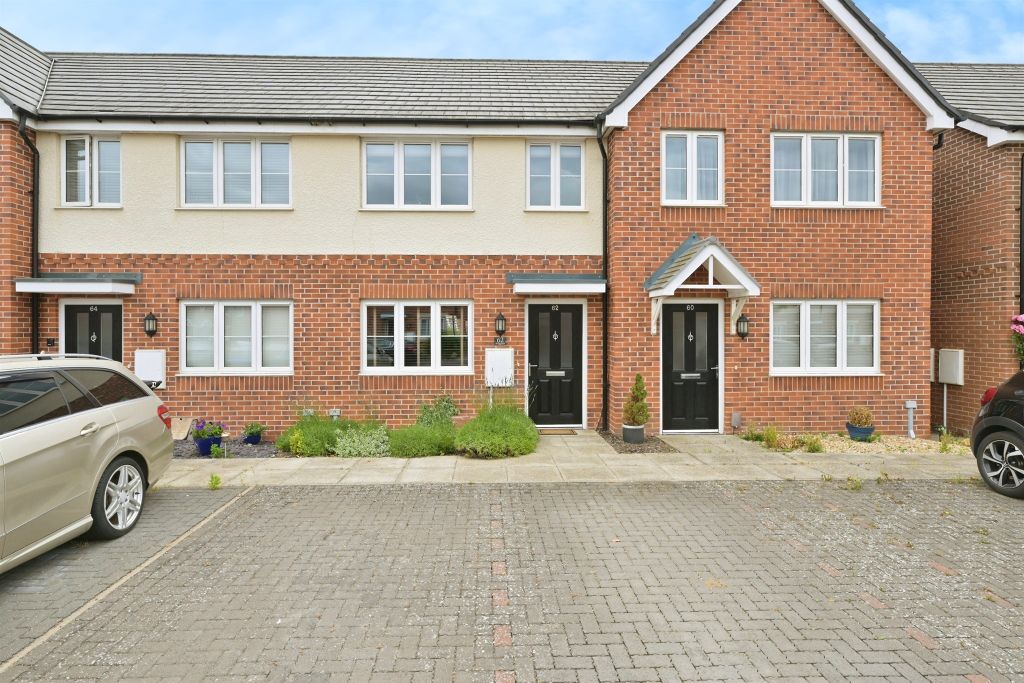 2 bed terraced house for saleBective Close, Northampton NN2