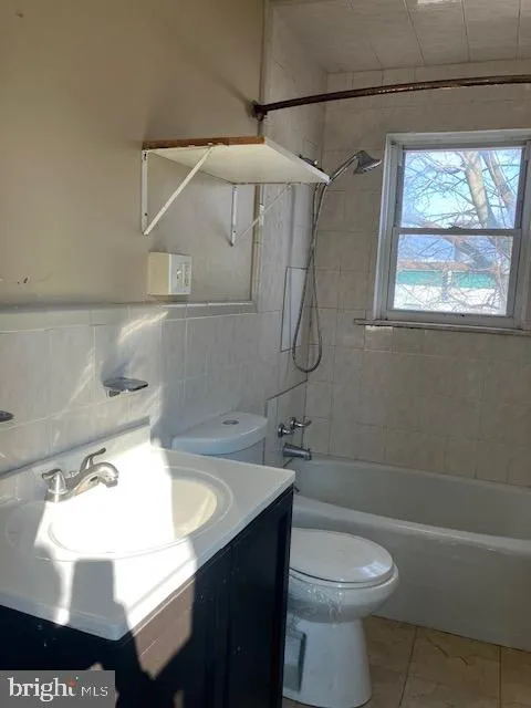 Additional image 38 of 2409 W 2nd Street, Wilmington, DE 19805