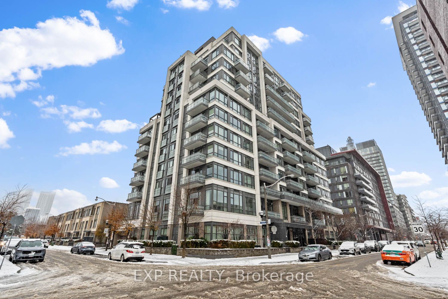1009-200 Sackville Street, Toronto, ON, M5A 0C4