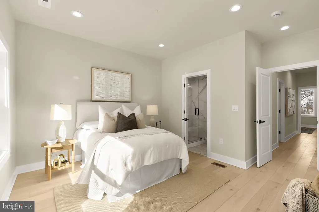 Additional image 16 of 422 Warner Street NW, Washington, DC 20001