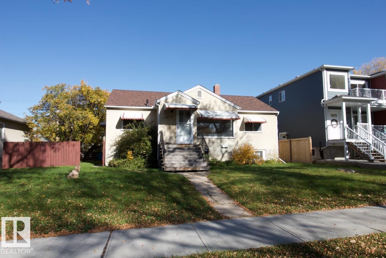 Primary image of #UPPER 10922 75 AV NW NW