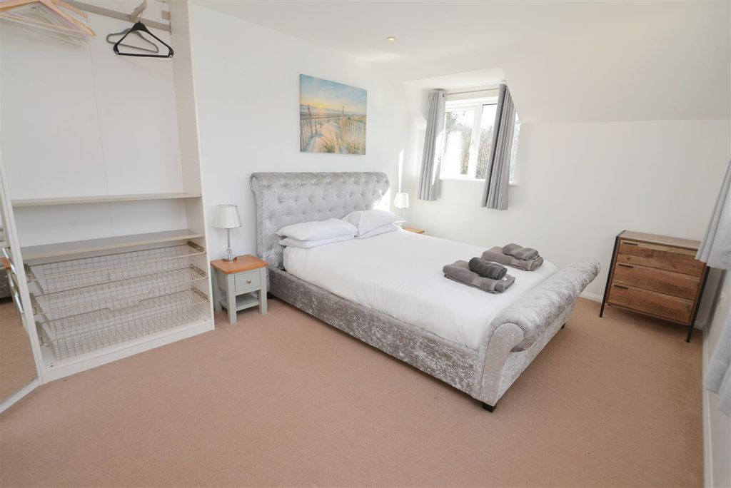 Additional image 17 of 3 bed property for saleBevlin Lane, Saundersfoot SA69