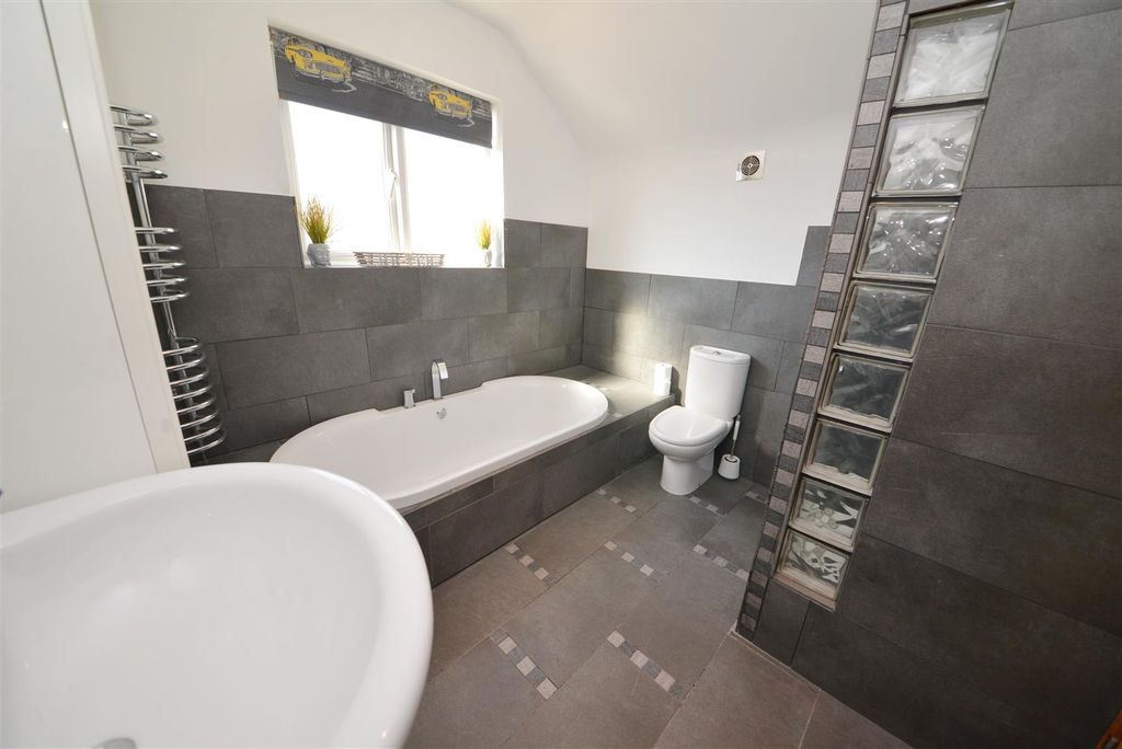 Additional image 21 of 3 bed property for saleBevlin Lane, Saundersfoot SA69