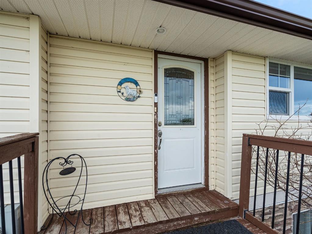 Additional image 5 of 378052 16 Street W, Okotoks, AB, T1S 6A4