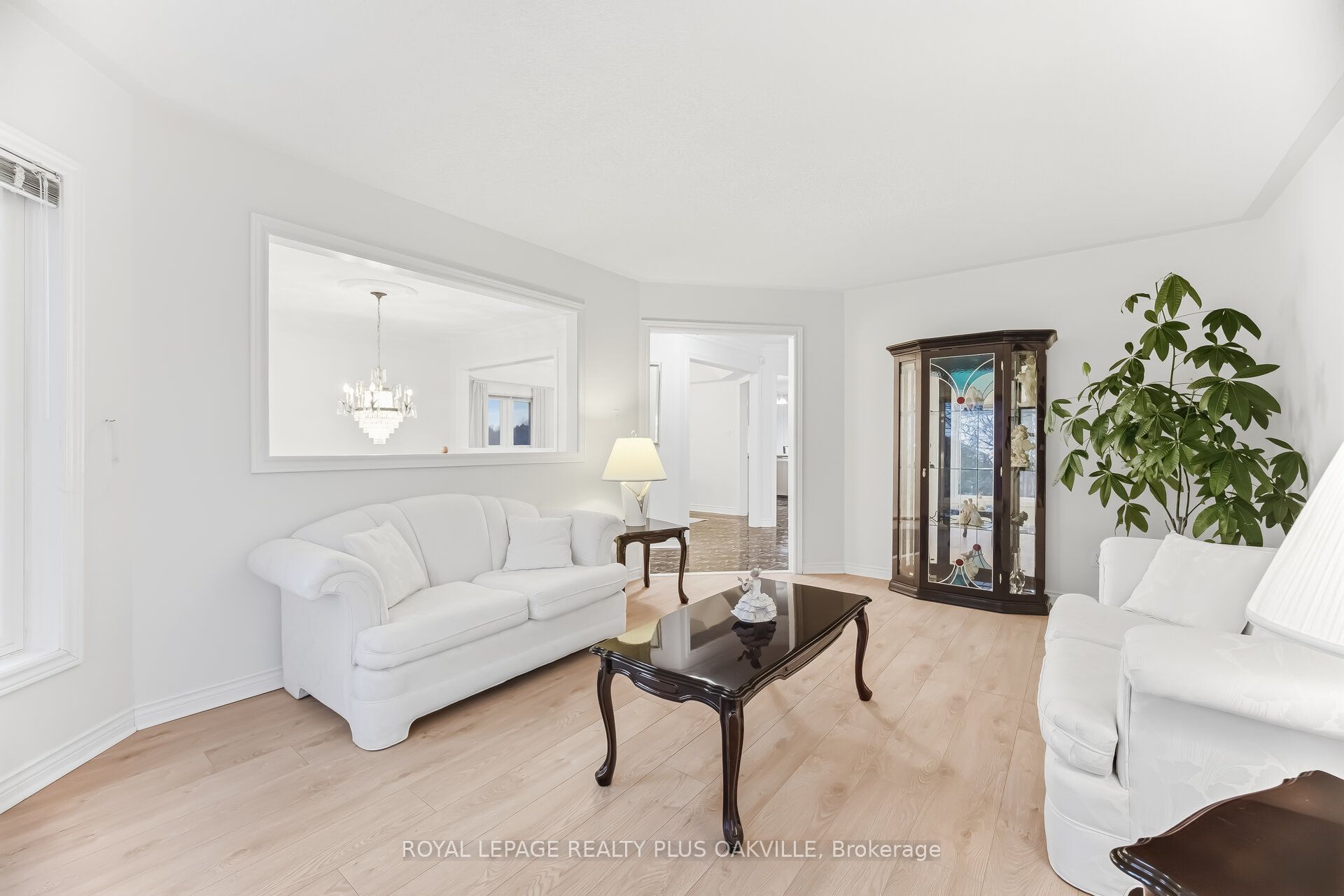 Additional image 6 of 3395 Trelawny Circle, Mississauga, ON, L5N 6N6