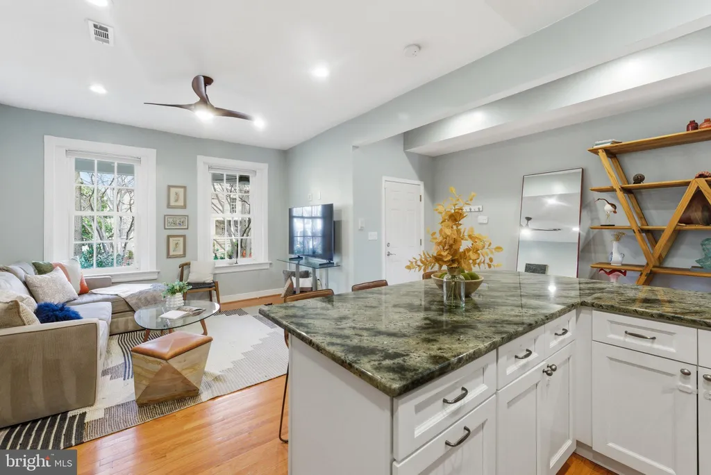 Additional image 2 of 1830 Lamont Street NW Unit 2, Washington, DC 20010