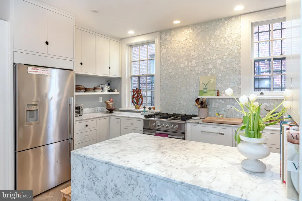 Additional image 16 of 2633 15th Street NW Unit 3, Washington, DC 20009