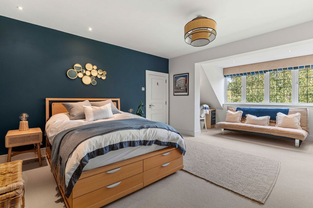 Additional image 51 of 6 bed detached house for saleRoundwood Avenue, Hutton Mount, Brentwood CM13